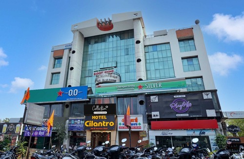Clover Park House | Suite Hotel Cilantro Viman Nagar