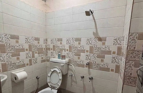Jabalpur Hotel | Sukoon B & B