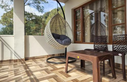 Kumarhatti Apartment | Summer Imperial Crest Hotels By Stayza Retreat