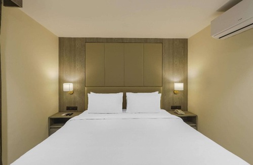 Sayajiganj Hotel | Sunday Hotel Vadodara