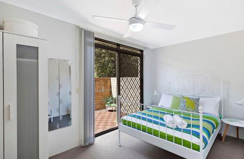 The Entrance Apartment | Sundowner Apartment 5