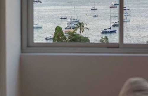 Elizabeth Bay Apartment | Sundowner Panoramic Harbour Views by the Marina