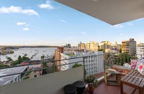 Elizabeth Bay Apartment | Sundowner - Panoramic Harbour Views by the Marina