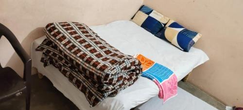 Jhusi House | Sunita home stay