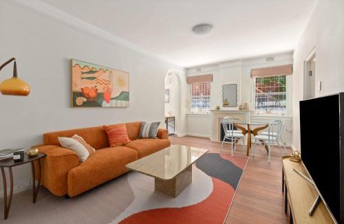 Rose Bay Apartment | Sunlit Coastal Retreat in Prestigious Rose Bay