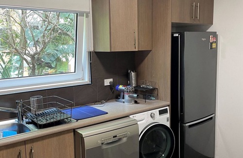Rose Bay Apartment | Sunny 2 Bedroom Retreat, Feel at Home in Sydney's East