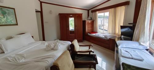 Candolim Resort | Sunset Beach Resort