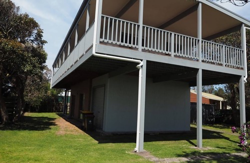 Sandy Point House | Sunset Deck