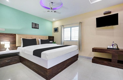 Danapur Hotel | Super Collection O Danapur Near Railway Station