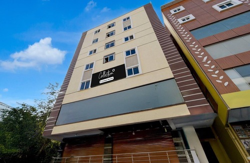 Kukatpally Housing Board Colony House | Super Collection O Forum Mall Hyderabad