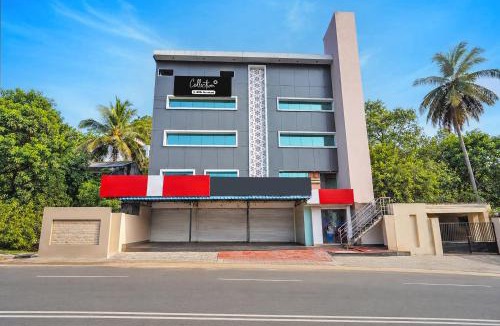 Visakhapatnam Hotel | Super Collection O Tennati Park Vizag Beach Formerly B Square Villa