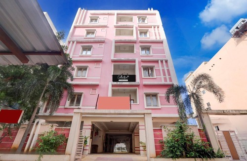 Kukatpalli House | Super Collection O KPHB
