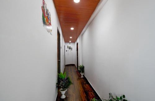 Hanmakonda Hotel | Super Collection O Warangal City Centre Formerly Srikara Grand