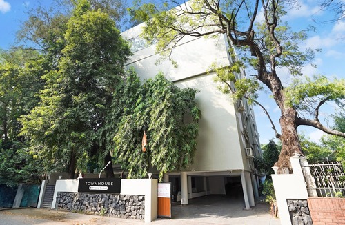 Ramdaspeth House | Super Deluxe Octave Parkland Suites