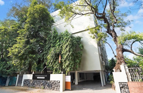 Ramdaspeth House | Super Deluxe Octave Parkland Suites