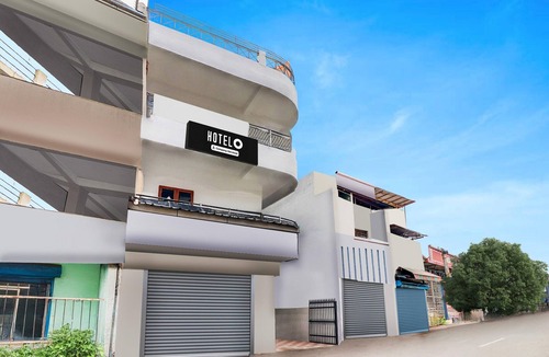 Paltan Bazaar House | Super Deluxe Room Bhagwan Guest House