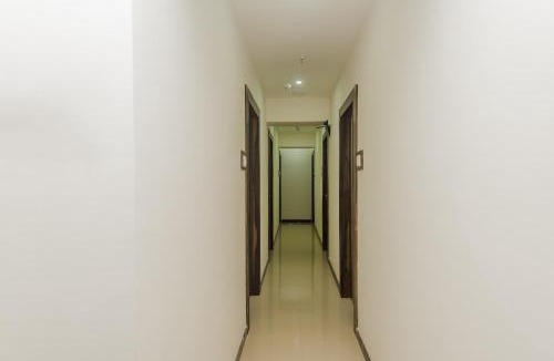 Vashi Hotel | Super Hotel O Gems