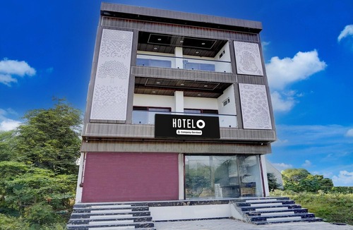 Mathura House | Super Hotel O Mathura-Bharatpur