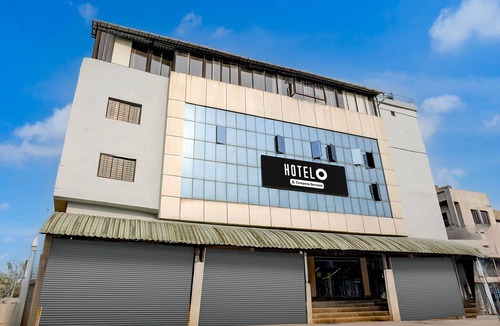 Kolhapur House | Super Hotel O Pachgaon