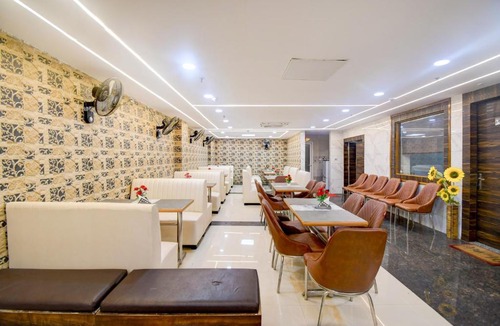 Gomti Nagar Hotel | Super Townhouse Gomti Nagar Station Formerly Budget In