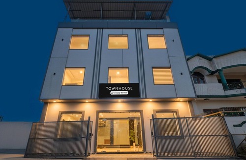 Amritsar House | Super Townhouse GT Road Amritsar
