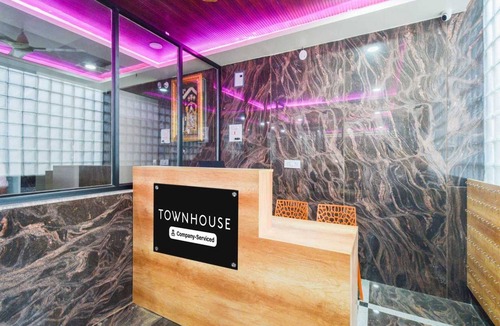 Hyderabad House | Super Townhouse Kokapet Near GAR