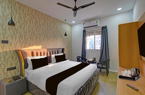 Banjara Hills Hotel | Super Townhouse OAK Banjara Hills Hyderabad