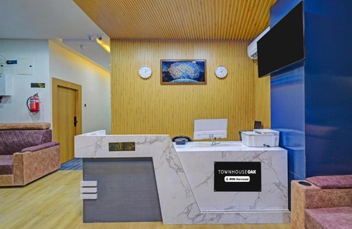 Banjara Hills Hotel | Super Townhouse OAK Banjara Hills Hyderabad