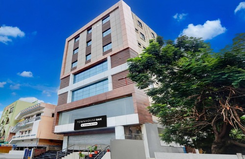 Warangal House | Super Townhouse Oak Garden