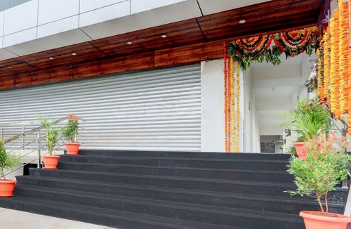 Warangal House | Super Townhouse Oak Public Garden