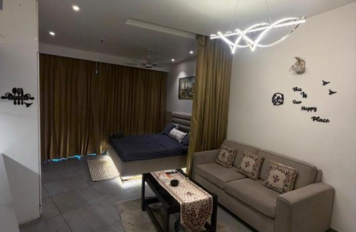 Noida House | Supernova spira l 7pm - 10 am l Night only