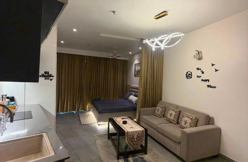 Noida House | Supernova spira l 7pm - 10 am l Night only