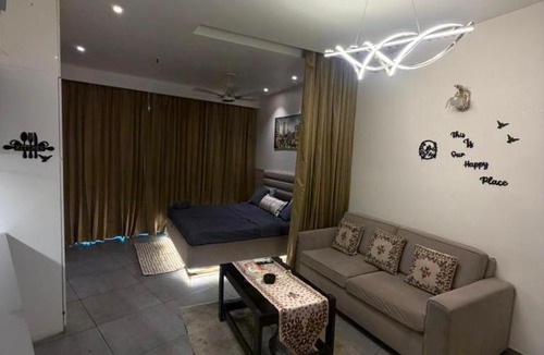 Noida House | Supernova spira l 7pm - 10 am l Night only