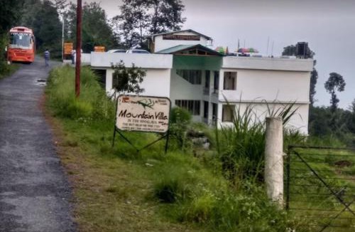 Kausani Hotel | Swaasha Vista
