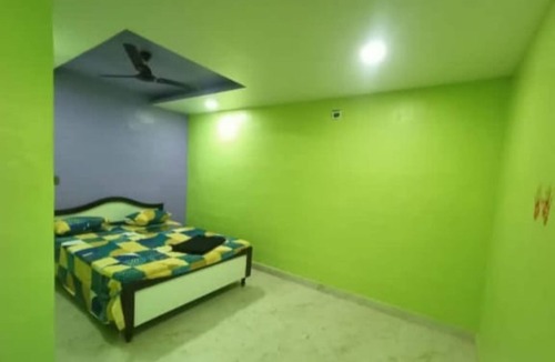 Akalkot Hotel | Swami Om Bhakt Nivas