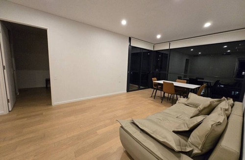Zetland Apartment | SYD Zetland 2BR 025 Apt Close to CBD & Airport