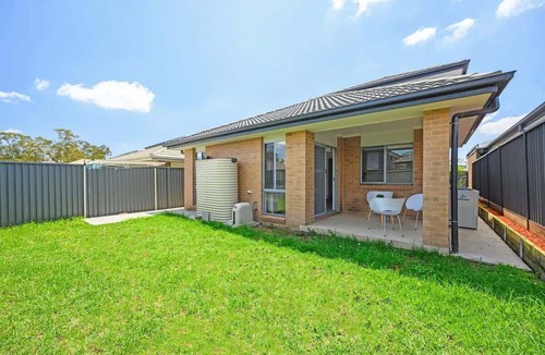 Cobbitty House | Sydney Cobbitty 4bed house,close Oran Park