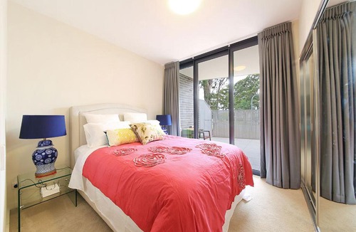 Lidcombe Apartment | Sydney Comfy, Unique, Free parking, Free Wifi