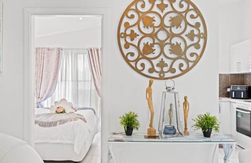 Engadine Villa | Sydney Executive Garden Apartments