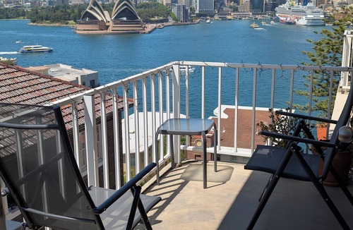 Milsons Point Apartment | Sydney Opera House & Harbour Views - Kirribilli Studio apartment