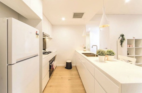 Rosebery Apartment | Sydney Rosebery apartment close Green square