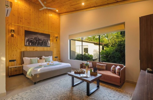 Bail Parao Hotel | Sylvaara Suites by ELIVAAS Jim Corbett