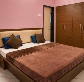 Pimpri Colony Hotel | Thaanya Guest Rooms