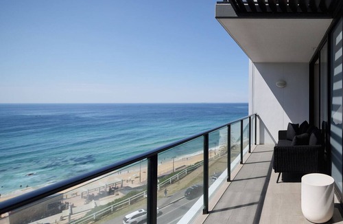 Newcastle Apartment | The Aire - one bedroom apartment overlooking Newcastle Beach