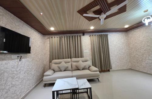 Amritpur Apartment | The Alpine Lakeview suite 2