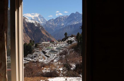 Auli Resort | The Auli Meadows