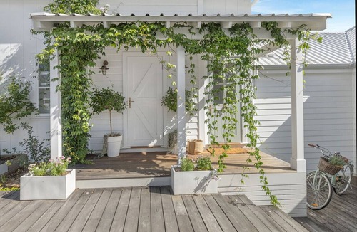 Pokolbin Apartment | The Barn at Farmhouse Hunter Valley