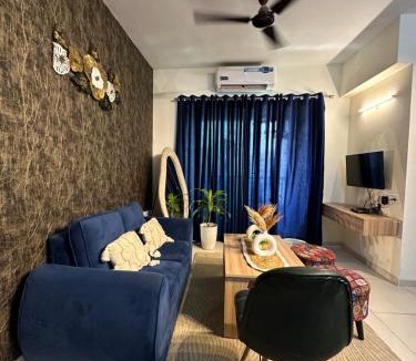 Noida Apartment | The Boho Den By Anneerat Stays