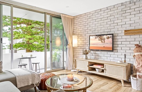 Wollongong CBD Apartment | The Botanica - Sun-Kissed & Serene