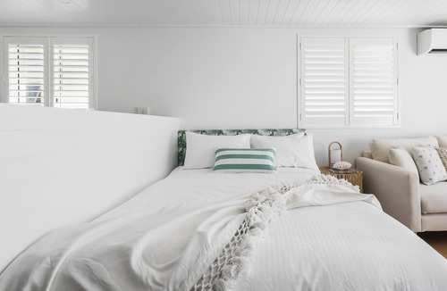 North Bondi Apartment | The Bungalows Queen 8